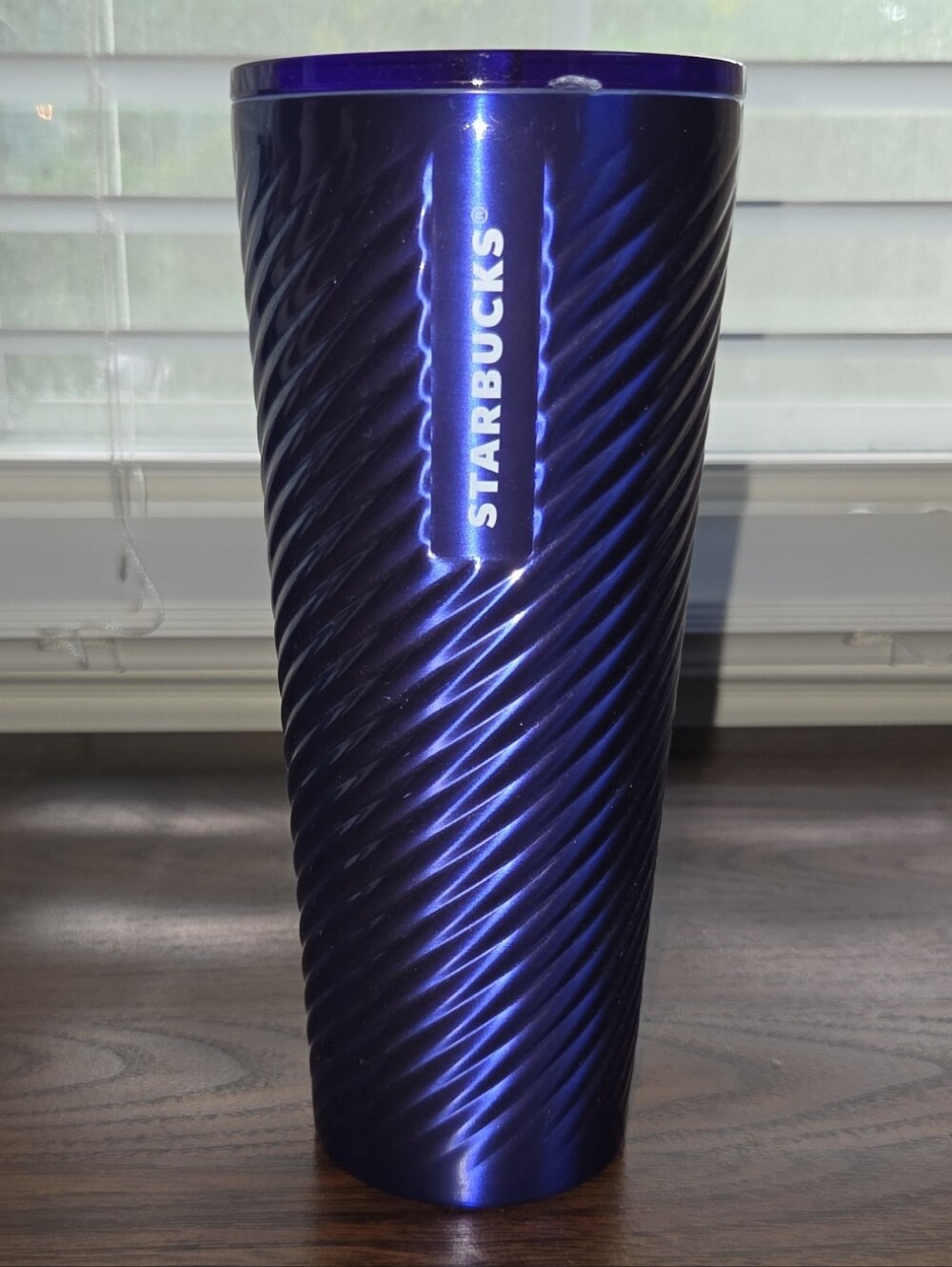 Starbucks | Metallic Blue Spiral 24 Oz Tumbler